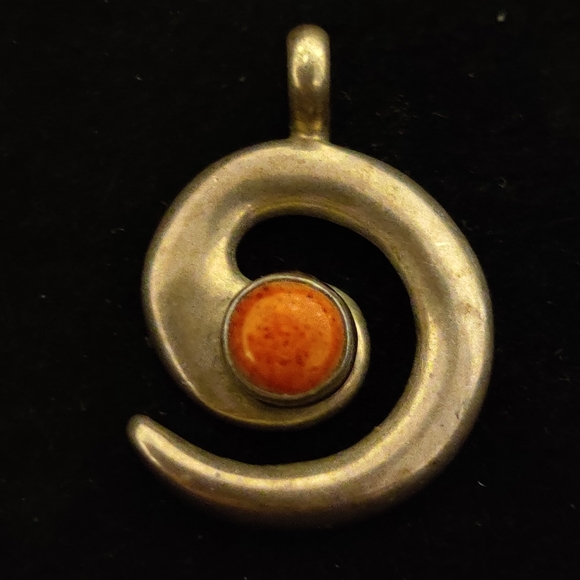 Leonard Maloney Navajo Modernist Sterling LM Pendant w/Coral - Picture 7 of 16